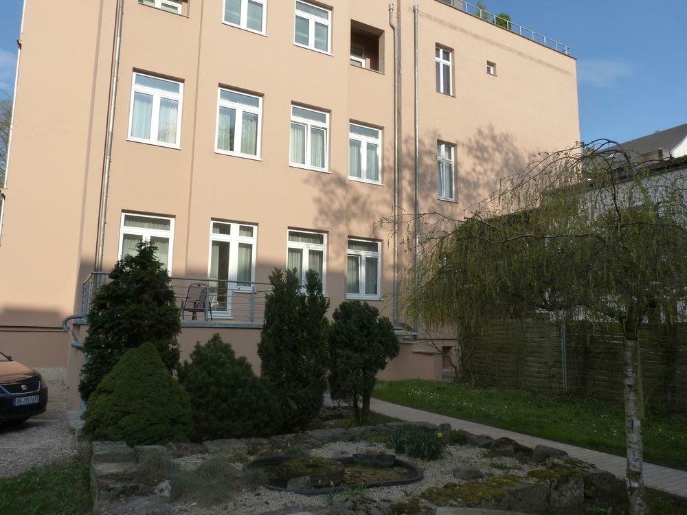 Hotel Villa Hentzel Weimar  Buitenkant foto